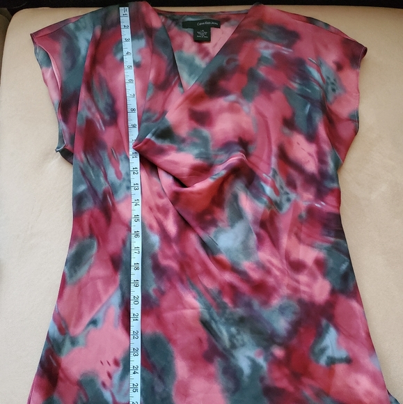 EUC Calvin Klein Cowl Neck Blouse - Picture 4 of 9